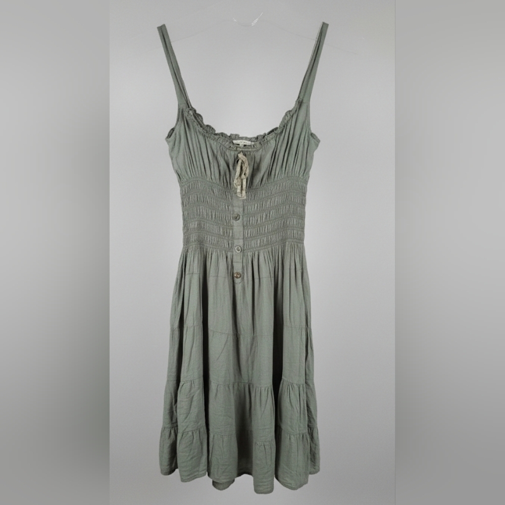 Elegant Green Sleeveless Dress